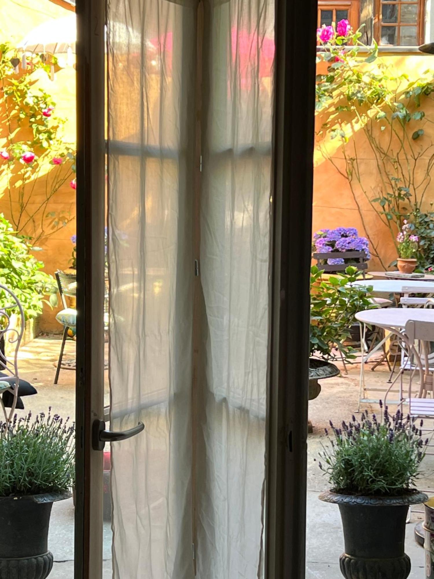 Hôtel de maître Chapelle Lyons-la-Forêt Extérieur photo