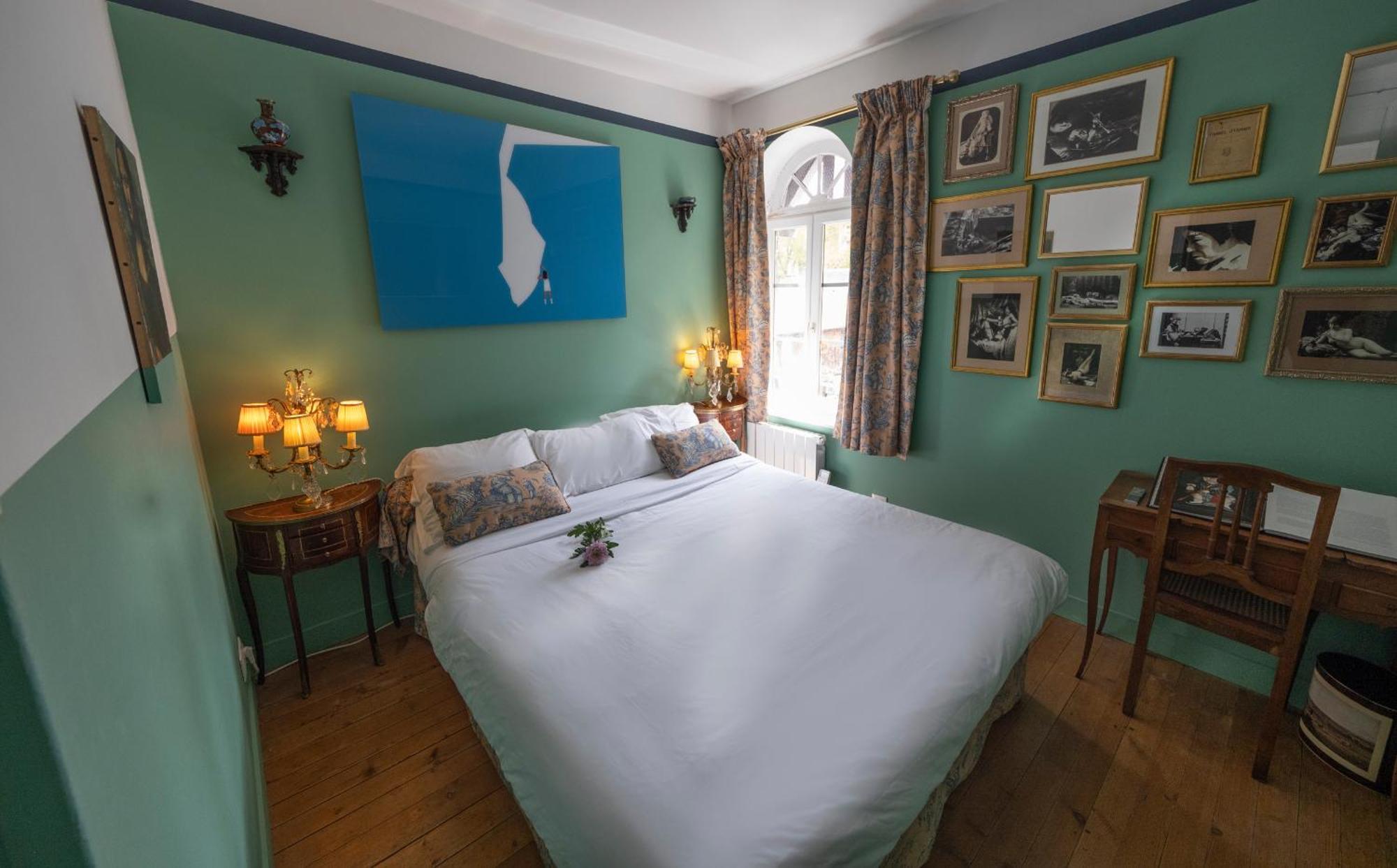 Hôtel de maître Chapelle Lyons-la-Forêt Extérieur photo